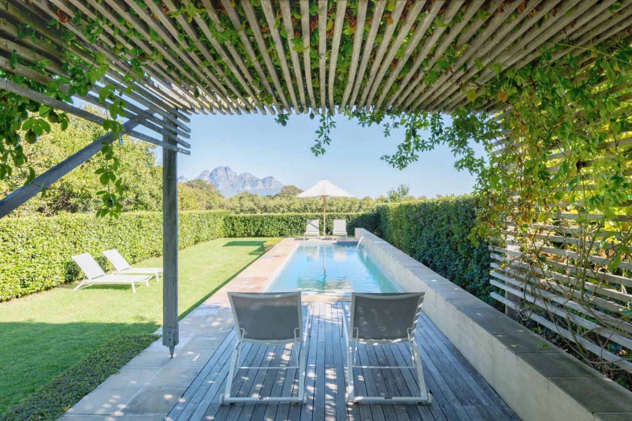 La Chataigne Wines & Guest Cottages Franschhoek Esterno foto